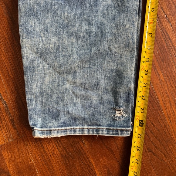 Kut From the Kloth Naomi Girlfriend Ankle Straight Leg Distressed Jeans - Picture 15 of 15